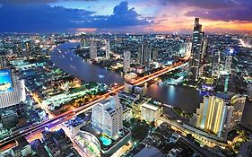 Centre Point Plus Hotel Silom